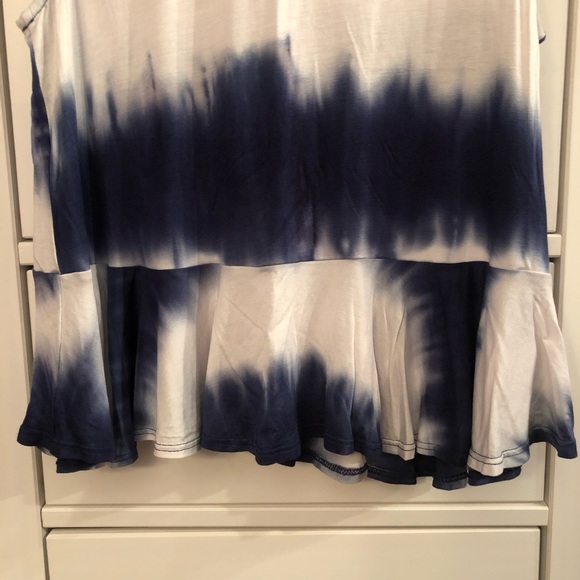 Women’s Peplum Tank Top - L - Picture 2 of 10